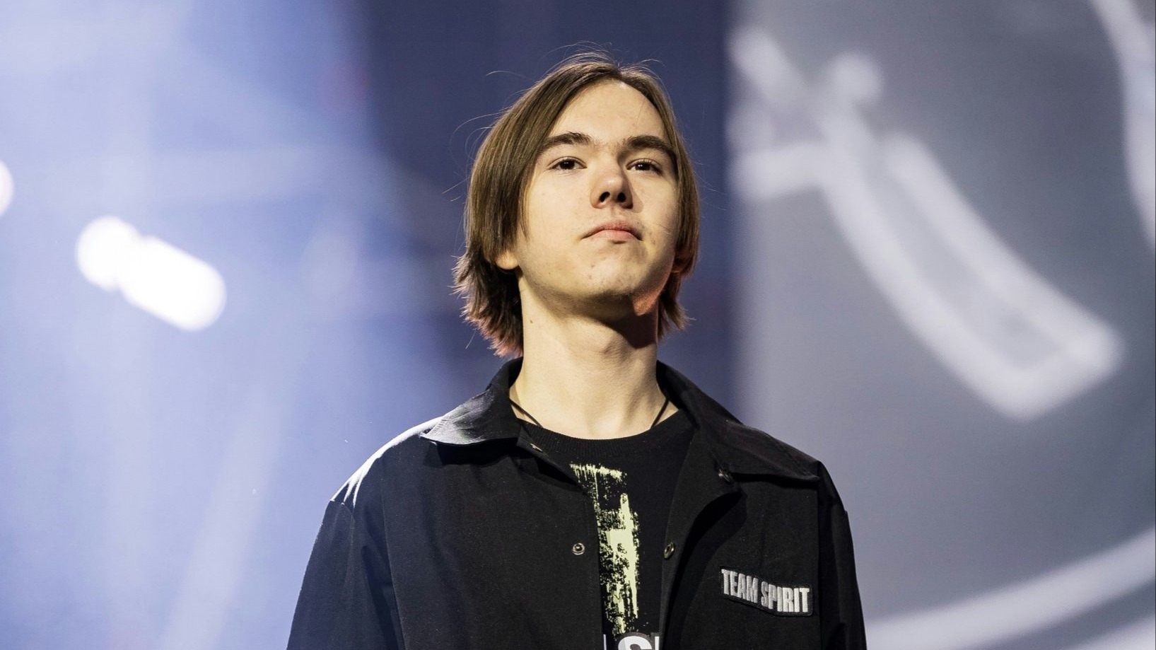 怀疑没有找到战队？前 Top Esports 顶尖选手 Wayward 的粉丝团表示：“没有船可以载我。”