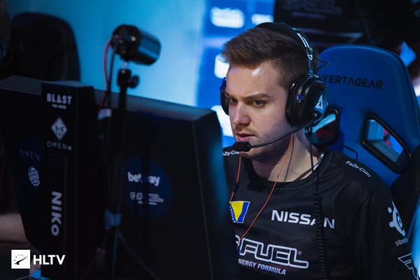 与 kane 的重大采访；关于 s1mple 转会至BC.Game， Passion UA 与 Zeus 的冲突