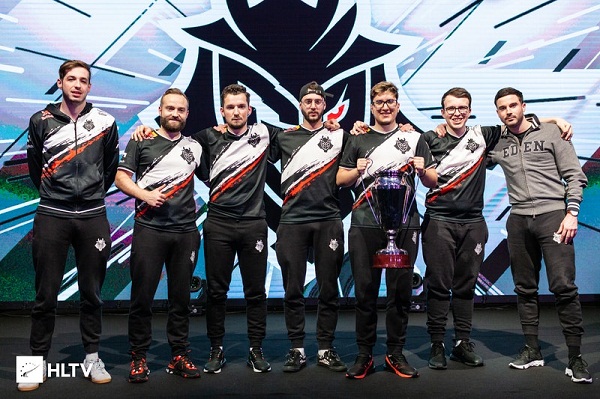 现场专访Mo：输比赛自己背锅 当主播比打职业更辛苦