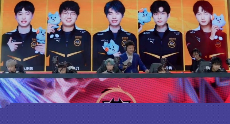 LPL海报大比拼：LNG集合打CALL RNG斗转星移