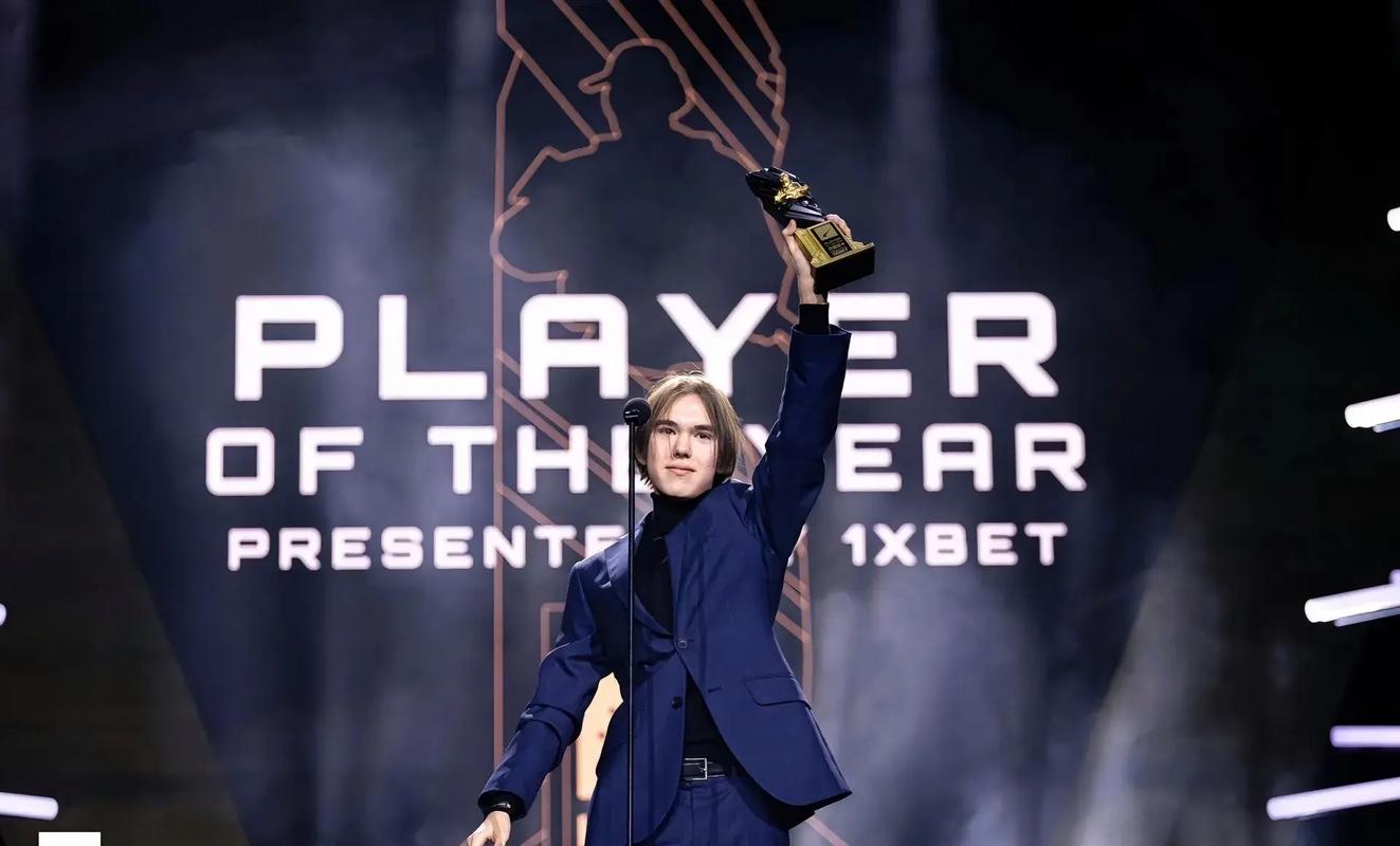 JD Gaming vs FPX赛前数据前瞻：双方打野都将是本场的关键人物